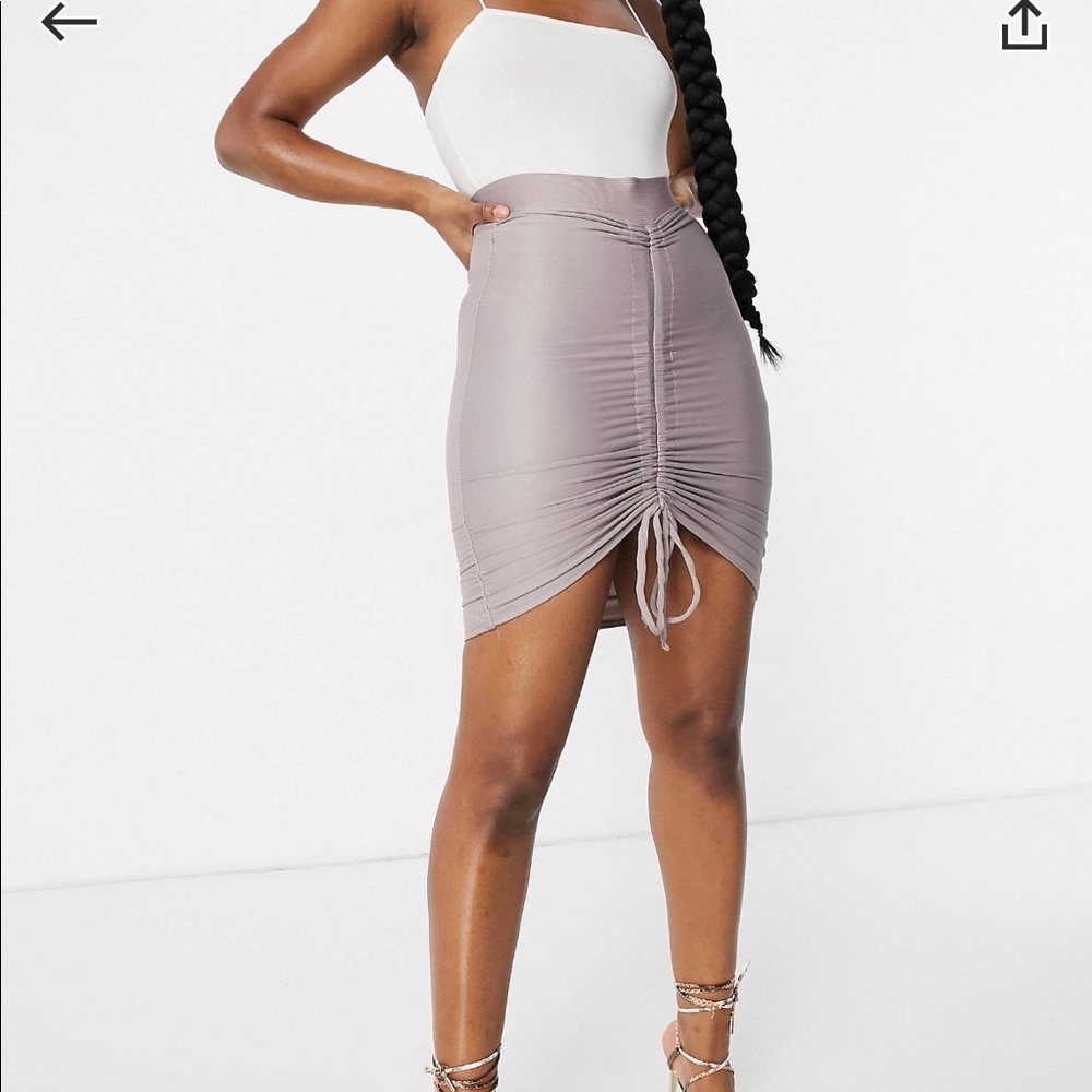 SOLD Brand New ASOS Women Skirt Size : 6